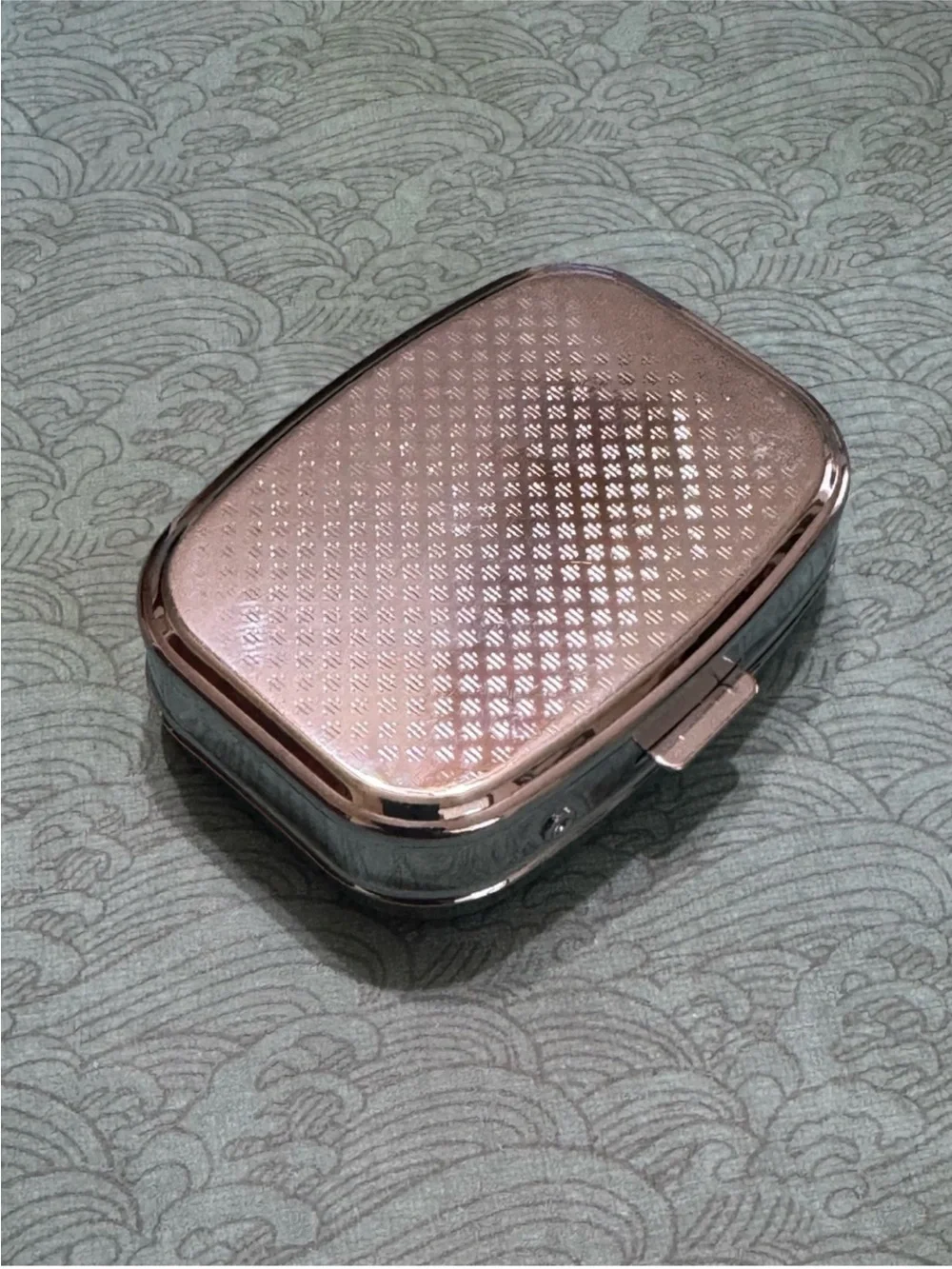 BEE PILL BOX